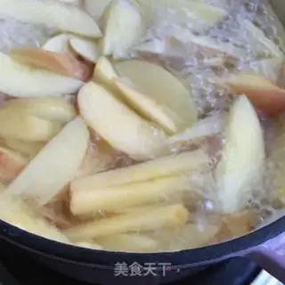Make Little apple water step 6
