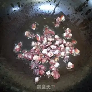 Make Garlic sausage fried rice step 5