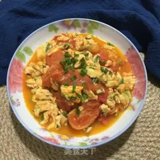 Make Onion eggs fried tomatoes step 8