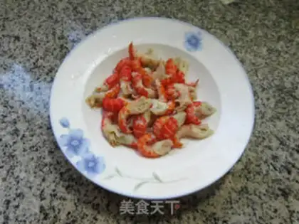 Make Lobster-tailed chowder step 1