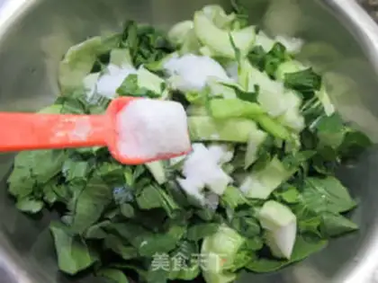 Make Lobster-tailed chowder step 3