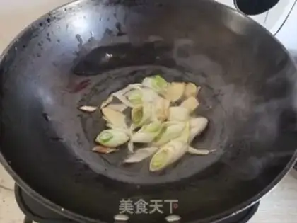 Make Frozen chickens with mushroom potatoes step 3