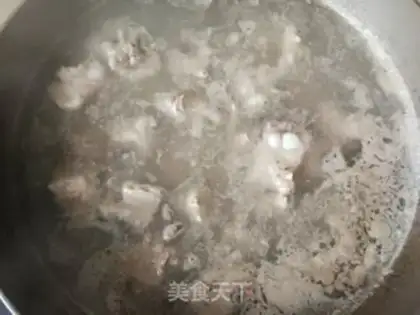 Make Pork gravy soup step 2