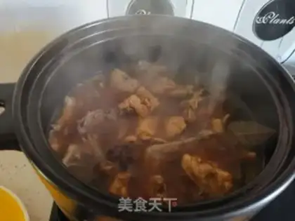 Make Frozen chickens with mushroom potatoes step 8