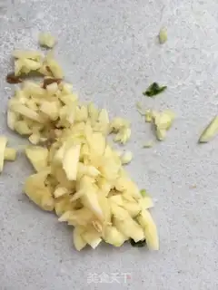 Make The cucumber with the chest step 4