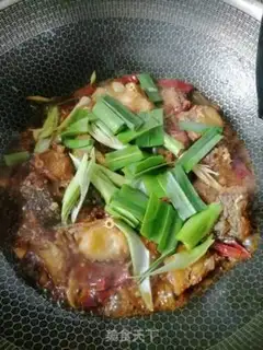 Make Garlic seed burning fish step 9