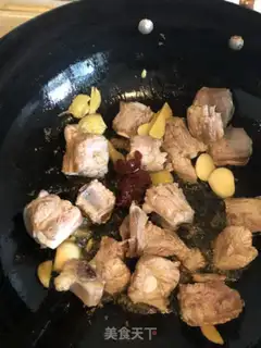 Make Four seasons of red bean roasted ribs step 4