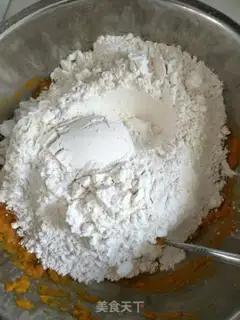 Make Waterless pumpkin buns step 5