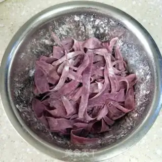 Make Coconut chips step 3