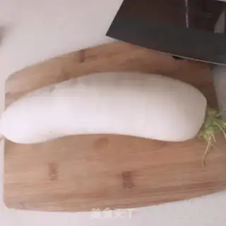 Make A white radish honey water step 0