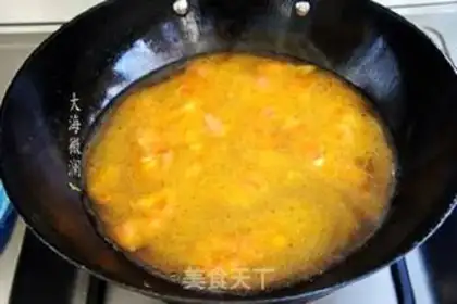 Make Hot noodle buns step 3