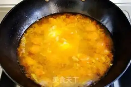 Make Hot noodle buns step 4