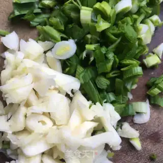 Make The cucumbers and the cucumbers. Noodles step 3