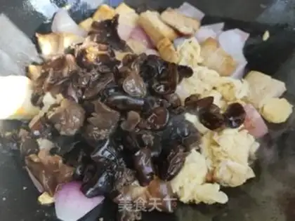 Make Red roasted eggs tofu step 12