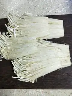 Make Fries of golden mushrooms step 1