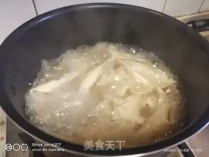 Make Tofu skin step 1