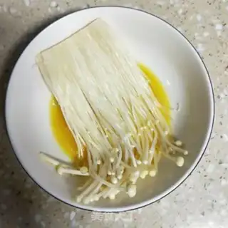 Make Fries of golden mushrooms step 5
