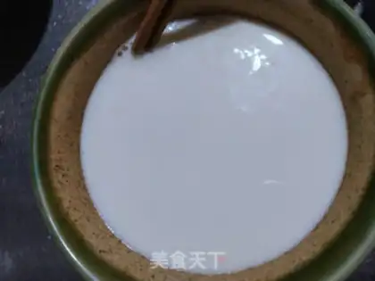 Make Cinnamon milk steamed eggs step 4
