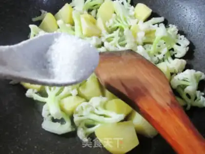 Make Potato pastry step 8