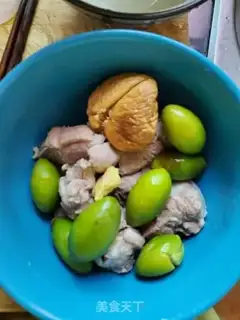 Make Frozen olive soup step 2