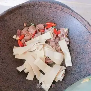 Make A thousand pieces of skinny meat step 5