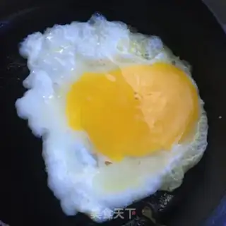 Make Sour soup, omelet step 6