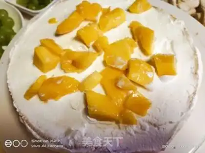 Make Cream Mango birthday cake step 4
