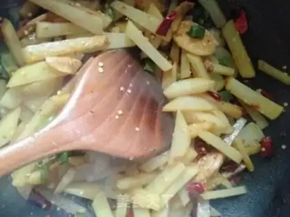 Make Dry potatoes step 8