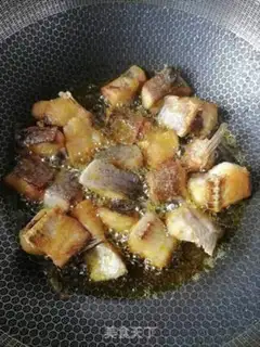 Make Garlic seed burning fish step 2