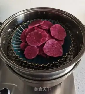 Make ♪ Red-tree potato buns ♪ step 2