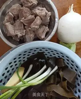 Make The radish steak stew step 0