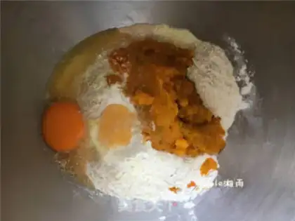 Make Pumpkin bread step 1