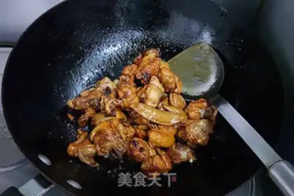 Make Chicken mat roll step 7