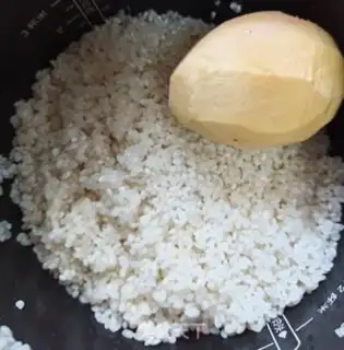 Make Potato rice step 1