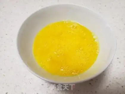 Make Scrambled eggs step 3