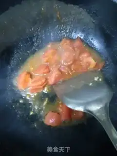 Make Tomato egg omelet soup step 2