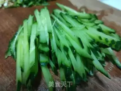 Make Shrimp-fresh noodles step 4