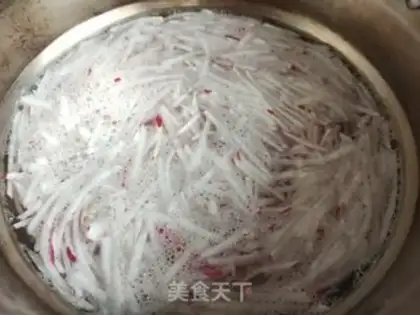 Make Pork radish balls step 2
