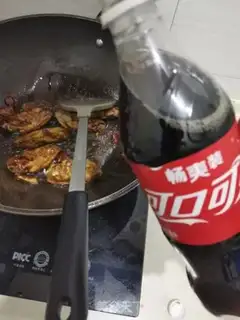 Make Coke chicken wings step 7