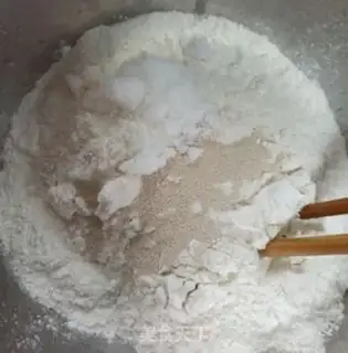 Make Wine-bread step 1