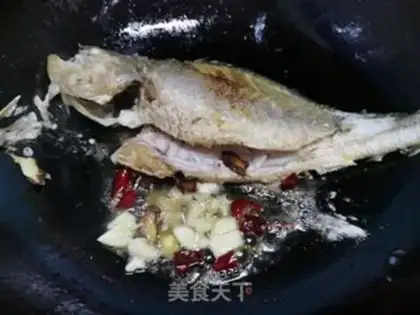 Make Red-burned yellow fish step 3