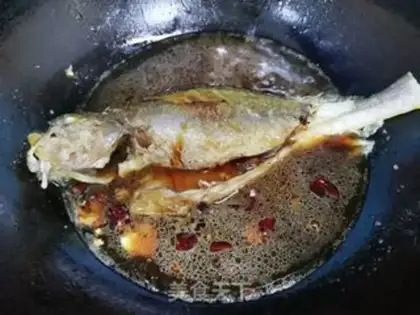 Make Red-burned yellow fish step 5
