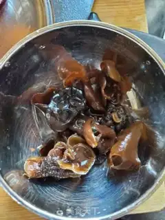 Make Pork feet step 1