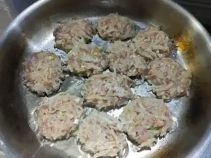 Make Pork radish balls step 14