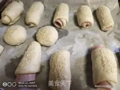 Make Ham hot dog roll step 7