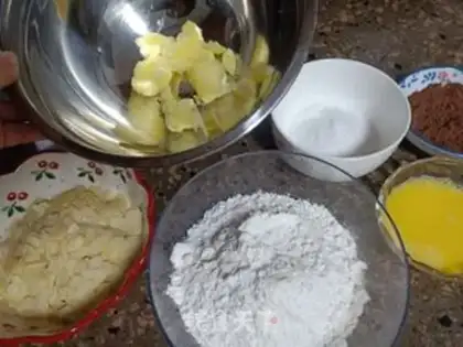 Make Coco almond cookies step 0