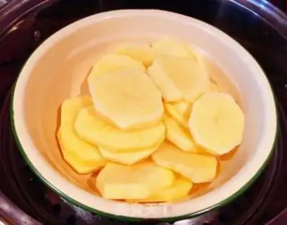 Make Black pepper mashed potatoes step 2