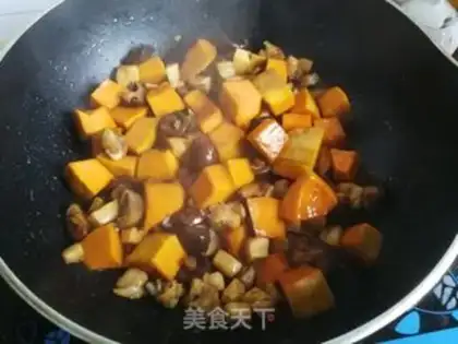 Make Chicken-legged mushroom pumpkin rice step 7