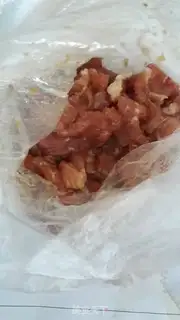 Make White fried meat step 2