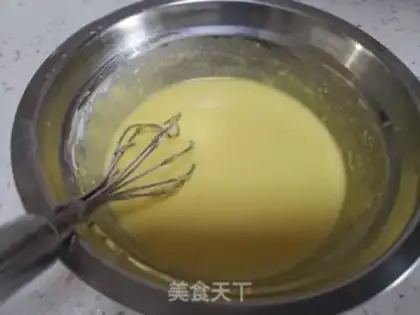 Make Mango cream roll step 3